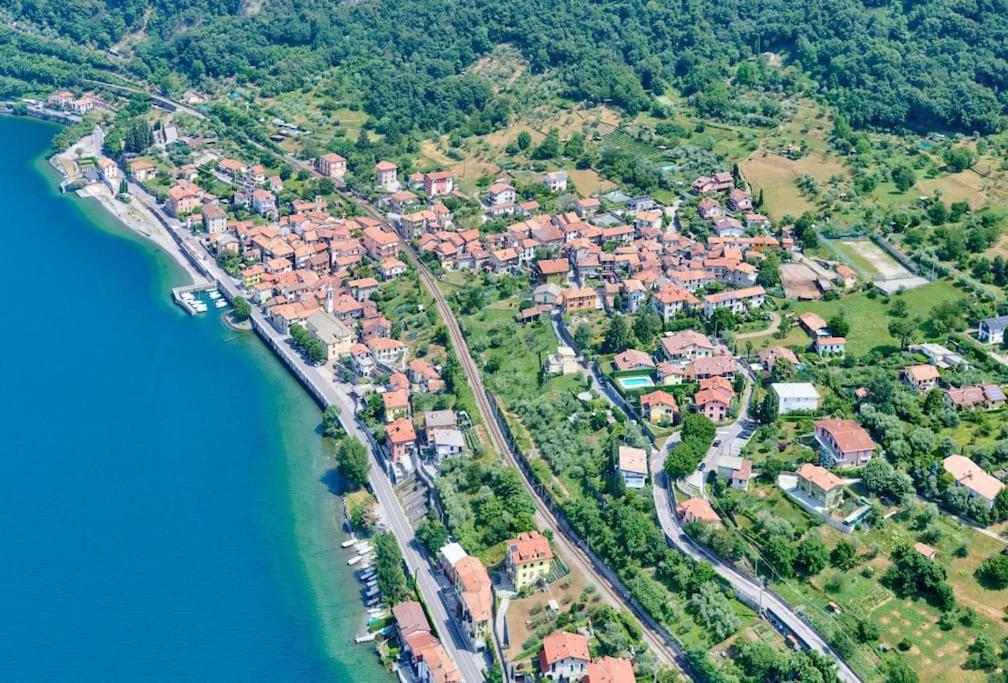 Casa Ducale Como Lake View Mandello del Lario Εξωτερικό φωτογραφία
